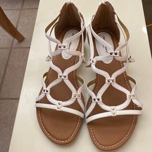Women’s white sandals